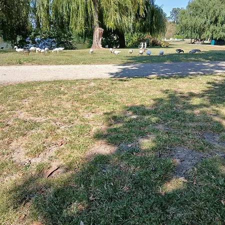 Location Mobil Pres De Royan Casa de Férias *